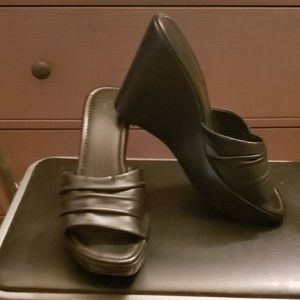 Aldo Rosiline wedges slides